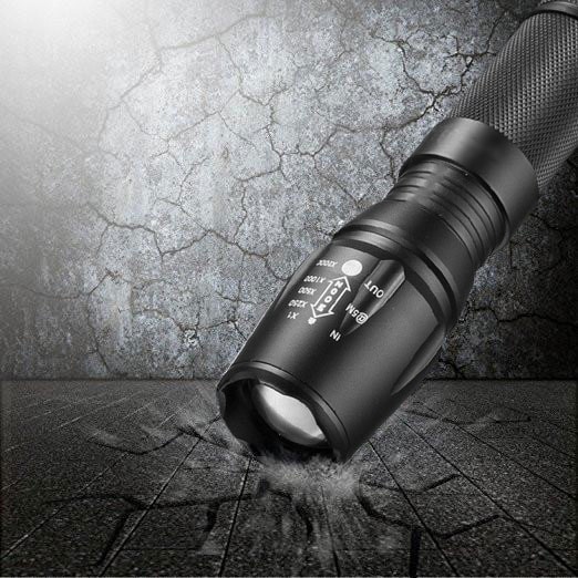 TORCIA TATTICA LED 2000 LUMENS